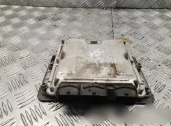 Контролер / модуль ЕБУ Peugeot 307 0281012140
