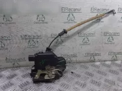 Замок передніх дверей Volkswagen Golf V 03B1837015A