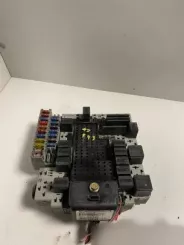 Рамка/модуль запобіжників Volvo V70 08679899 02W494 08696098