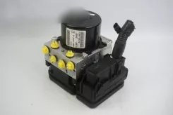 Насос ABS Mazda 3 II BFB4437AZB 000404961E2 06210961093