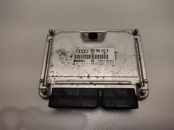 Блок керування/блок керування Audi A3 S3 8L 038906012B 28SA4203 0281010121