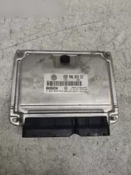 Контролер / модуль ЕБУ Volkswagen PASSAT B5 038906019CD 0281010218