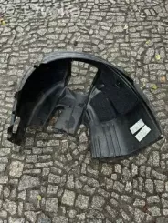 BMW 5 E60 E61 Передня колісна арка 7033749 1033749 97370110