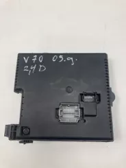 Рамка/модуль запобіжників Volvo V70 8676391 00004975190 12217799