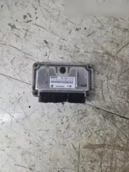 Контролер / модуль ЕБУ Chevrolet Captiva 0261208782 1039S15736 96499980
