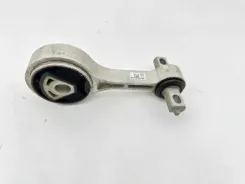 Кронштейн двигуна Maserati Ghibli 670003630 06700036300