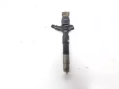 Паливний інжектор Toyota Land Cruiser (J120) 2367030170 01S00451