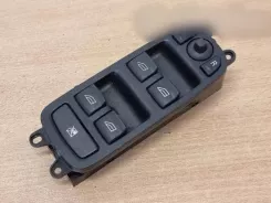 Кнопки вікон Volvo V50 30795081 03451700