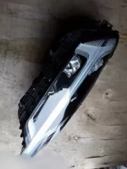 Фара Volvo XC60 124300521880 1060780 31108597