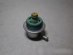 Регулятор тиску палива Smart ForTwo I 0000781889 0280160587