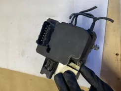 Насос ABS Volkswagen PASSAT B5 8E0614111 0285202401