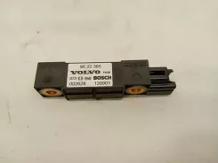 Датчик удару подушки безпеки Volvo S60 8622365 002628 120901
