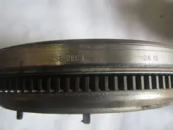 Маховик Skoda Octavia Mk1 (1U) 06A105264K