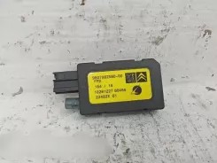 Підсилювач антени Citroen C4 Grand Picasso 9807982580 1028122700456