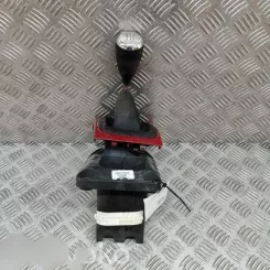Важіль перемикання передач Dodge Caliber / верхній 05062135AB 0ZH68ARHAC
