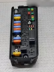 Saab 9-3 Ver2 Рама / Модуль запобіжників 12767115 00064088 519109300
