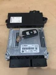 BMW 3 E90 E91 Комп'ютер / Контролер ЕБУ та комплект ключів 8506438 030517090 0281016110