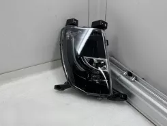 Передня протитуманна фара Tesla Model S 00132688 00130145 00132702