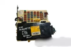 Рамка / модуль запобіжників KIA Magentis 954003C200 1040075 ZJB2600048