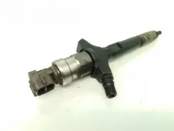 Паливний інжектор Volkswagen Golf I 8972391617 05769