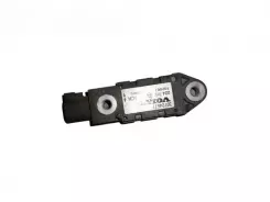 Датчик удару подушки безпеки Volvo XC90 30724677 260905 102067