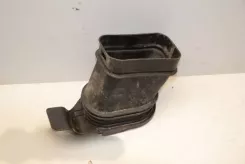 Запчастина повітрозабірника BMW M5 F90 7843293 17723810 10723