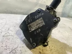 Вакуумний насос Volkswagen PASSAT B7 07K145100C 061011079