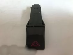 Кнопка аварійної сигналізації Volvo C70 30739296 06W343