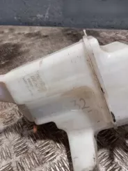 Бачок рідини омивача лобового скла Toyota RAV 4 (XA30) 060854217 T10032