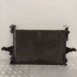 Радіатор Volvo V70 30714047 08109322