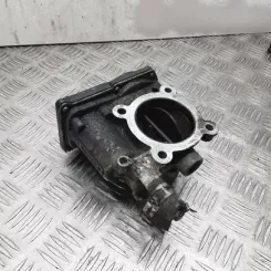 Дросельна заслінка Toyota Avensis T270 261000R020 0J2200882 148009M28