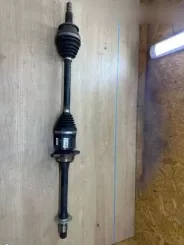 Toyota RAV 4 (XA50) Передній піввісь DA76R 137699 0052222