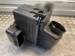 Корпус повітряного фільтра Hyundai ix35 281102S000 0911034