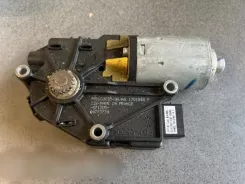 Мотор люка Nissan Qashqai 1701848F 0071205 VR0156003