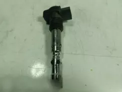 Котушка запалювання високої напруги Audi TT Mk1 06A905115D 05A905115