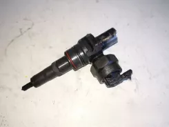 Паливний інжектор Volkswagen Golf IV 0414720007 038130073F