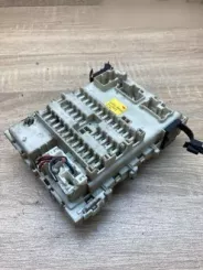 Рама / Модуль запобіжників Nissan Primera 24350AV700 0117031