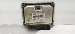 Контролер / модуль ЕБУ Volkswagen Golf IV 038906012BF 0281010174