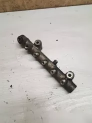 Opel Astra H Рейка впорскування 0445214049 019044L1
