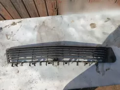 Opel Vectra C Нижня передня решітка бампера 09186126