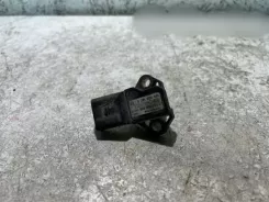 Датчик тиску повітря Volkswagen Touran II 038906051C 100721T2024A 0281002401