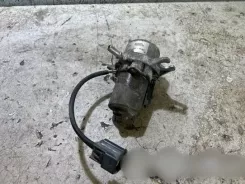 Вакуумний насос Volvo S60 30793991 00898905