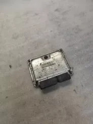 Блок керування Audi A3 S3 8L 038906019GC 1039S00126 0281010892