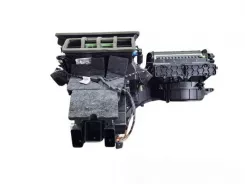 Обігрівач Audi A3 S3 8V / Комплектний 5QE820005 0386580