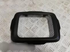 Рамка приладової панелі Jeep Renegade Head Up Display 02000000 P664 H11D604