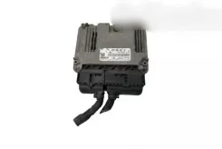 Контролер / модуль ЕБУ Volkswagen Golf V 03G906021JG 1039S17252 0281013607