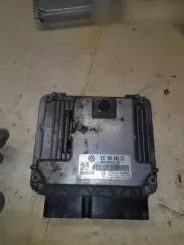 Контролер / модуль ЕБУ Volkswagen Golf V 03C906056CG 1039S11236 0261S02183