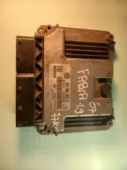 Блок керування Skoda Fabia Mk2 (5J) 0281013442 03G906013M