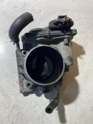 Дросельна заслінка Mazda 6 SH01136B0 010000701