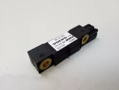 Датчик удару подушки безпеки Volvo V70 8622365 001197 100800